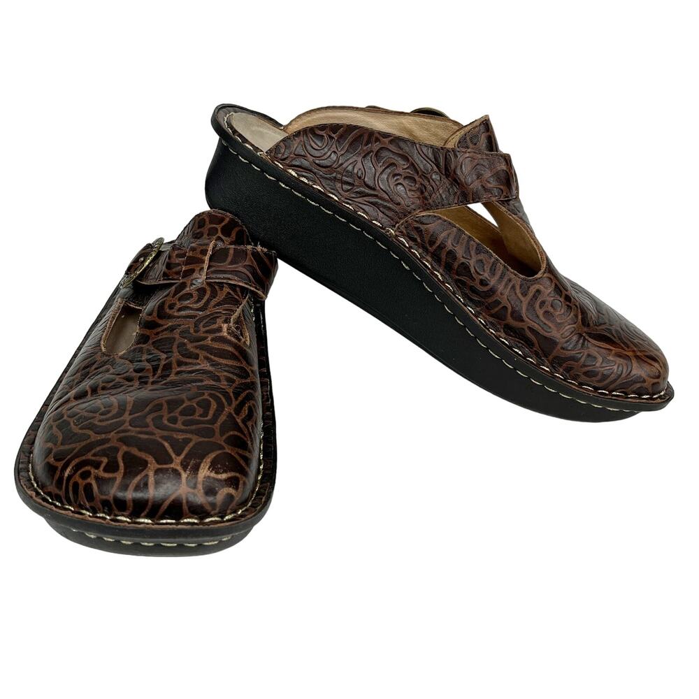 Alegria Rose Embossed Brown Leather Clogs 38 ALG-532